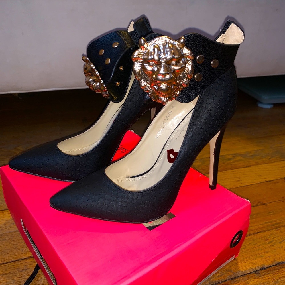 Heels (35)
